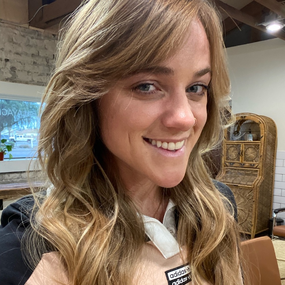 Meet your Posher, Nicole